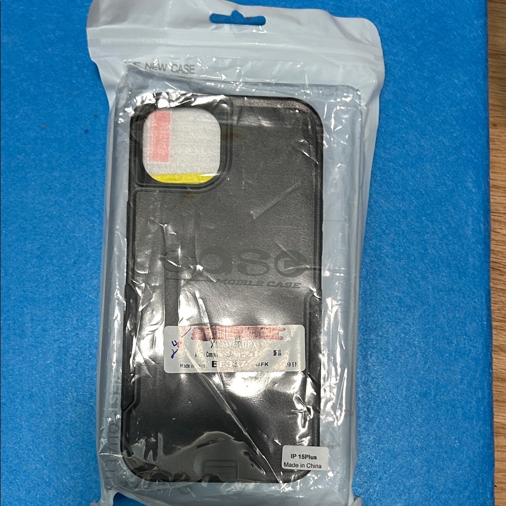 Black Phone Case 15 plus 10